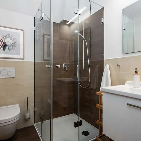 Hotel App Kardinal